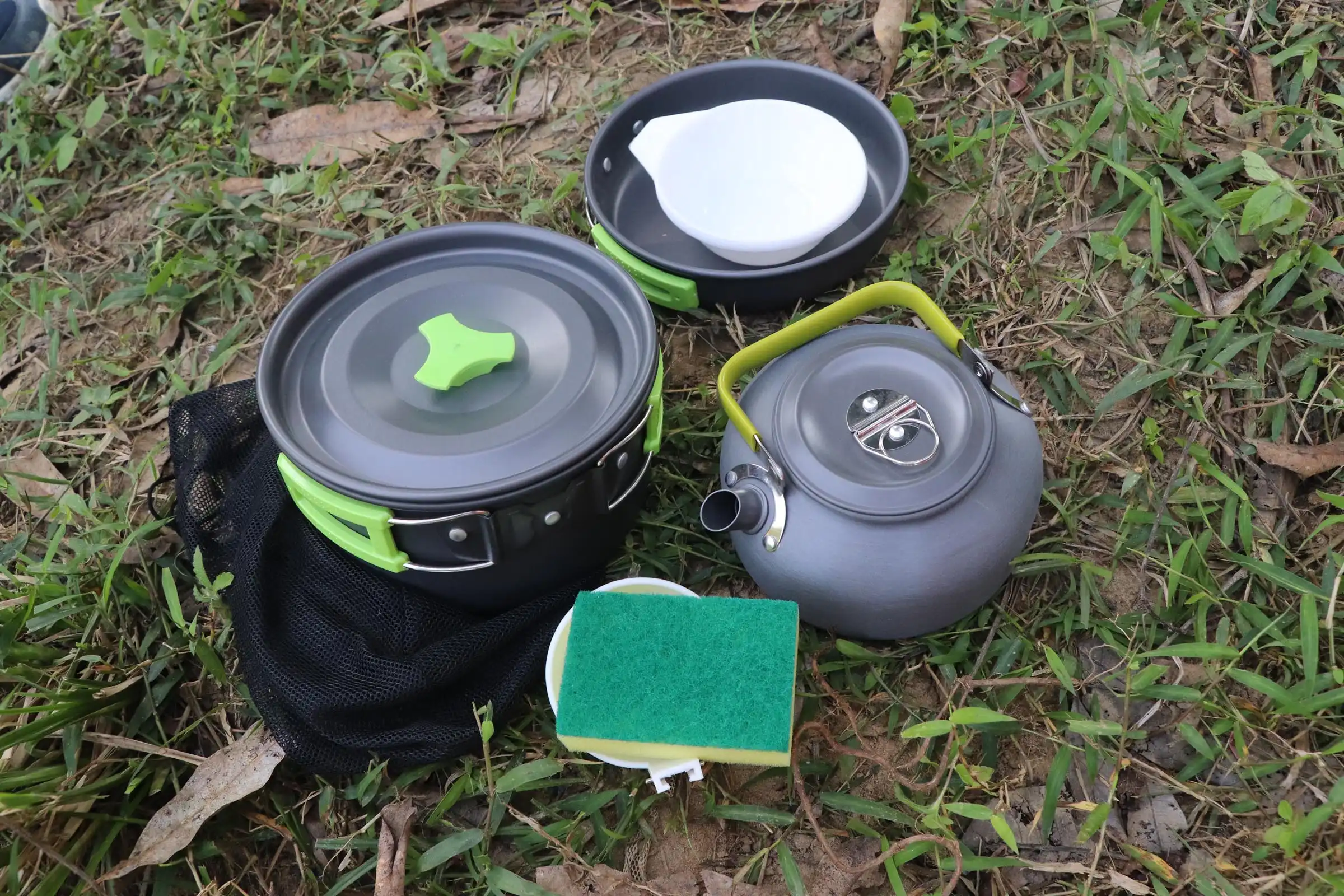 Portable camping cookware