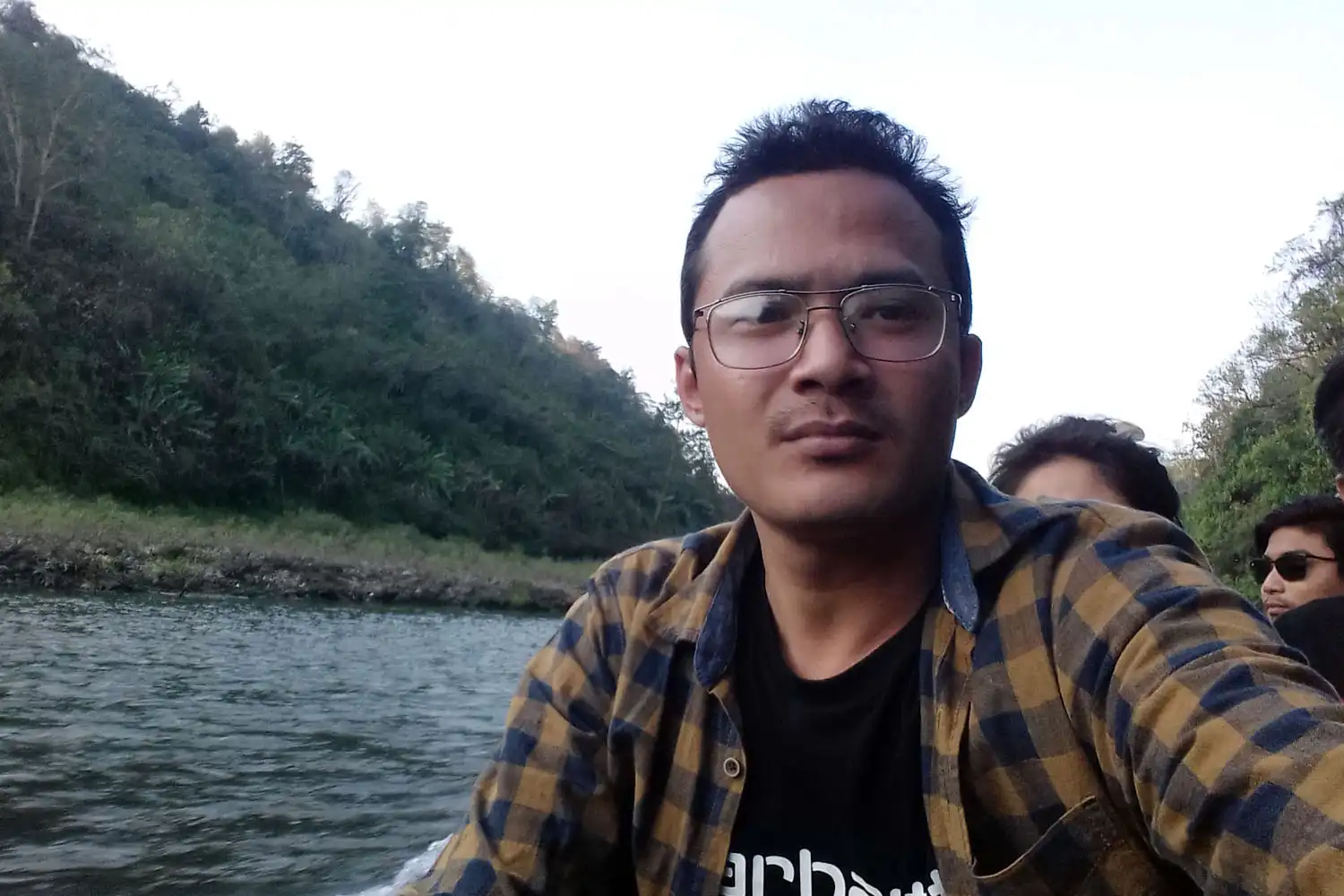 থানচি সাঙ্গু নদী থেকে নৌকায় রেমাক্রি